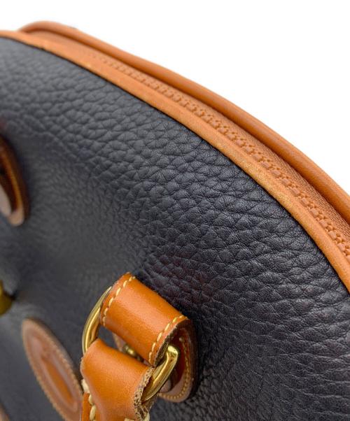 DOONEY&BOURKE（ドゥーニーアンドバーク）DOONEY&BOURKE (ドゥーニーアンドバーク) ショルダーバッグ ネイビーの古着・服飾アイテム