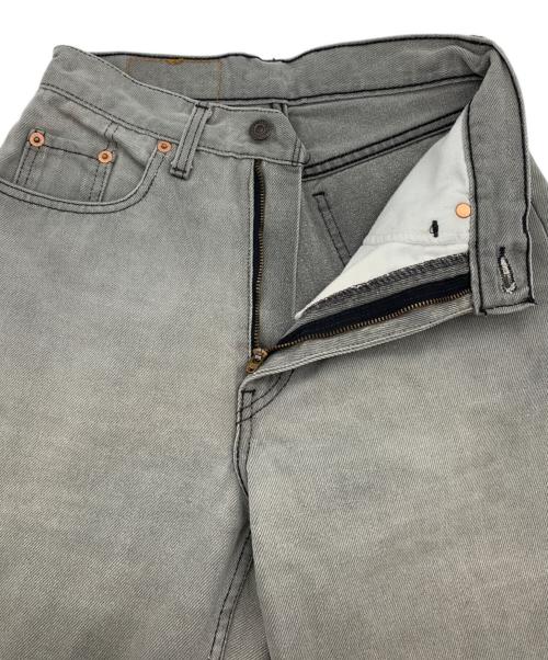LEVI'S（リーバイス）LEVI'S (リーバイス) ワイドデニムパンツ グレー サイズ:W29 L30の古着・服飾アイテム