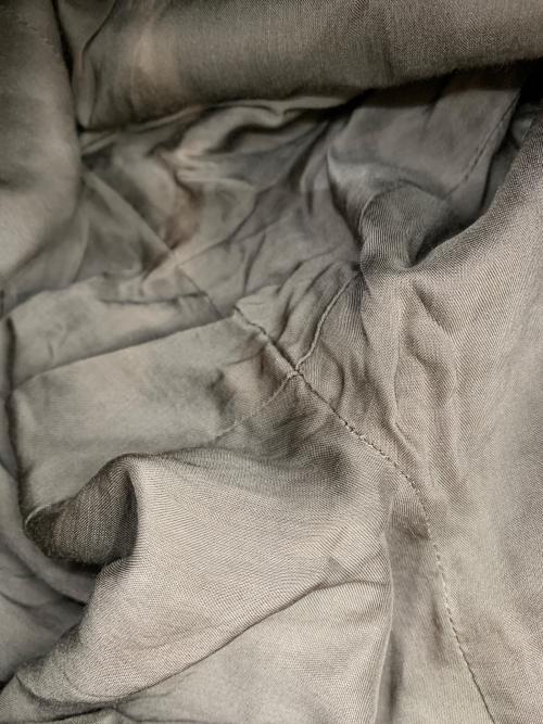 AURALEE（オーラリー）AURALEE (オーラリー) SUPER LIGHT WOOL EASY SLACKS ベージュの古着・服飾アイテム