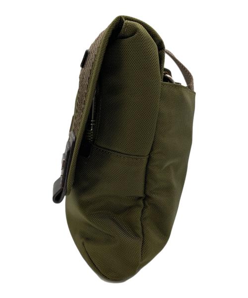 TUMI（トゥミ）TUMI (トゥミ) ショルダーバッグ オリーブの古着・服飾アイテム