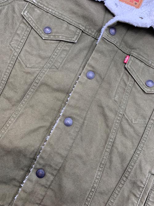 LEVI'S（リーバイス）LEVI'S (リーバイス) デッキジャケット オリーブ サイズ:Mの古着・服飾アイテム