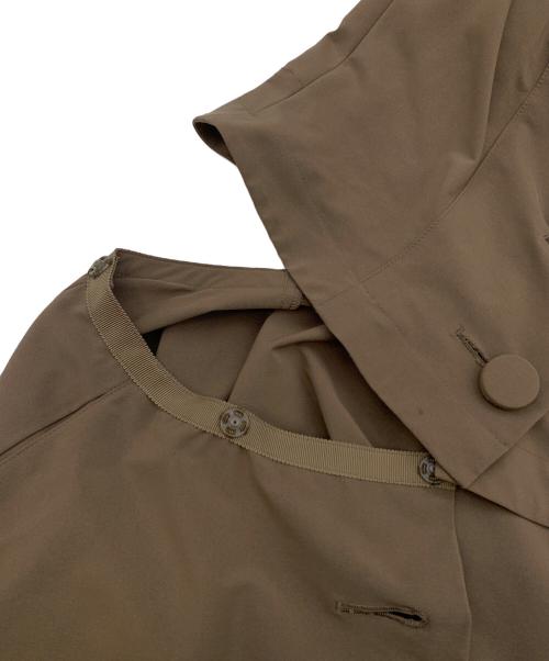 FOXEY NEWYORK（フォクシーニューヨーク）FOXEY NEWYORK (フォクシーニューヨーク) トレンチコート ブラウン サイズ:40の古着・服飾アイテム