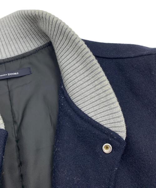 URBAN RESEARCH DOORS（アーバンリサーチドアーズ）URBAN RESEARCH DOORS (アーバンリサーチドアーズ) スタジャン ブラック×ネイビー サイズ:40の古着・服飾アイテム