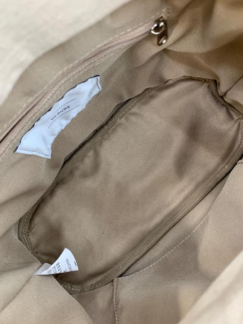 Beaure（ビュレ）Beaure (ビュレ) カウレザー バンブー ハンドル バケット BAG ベージュの古着・服飾アイテム