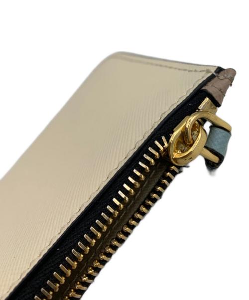 MARNI（マルニ）MARNI (マルニ) カードケース ベージュ×スカイブルーの古着・服飾アイテム