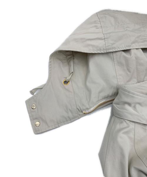 Emma Taylor（エマテイラー）Emma Taylor (エマテイラー) 3WAYフレアーマウンテンパーカー ベージュ サイズ:Fの古着・服飾アイテム