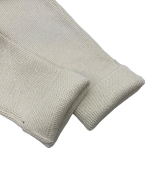 JOHN LAWRENCE SULLIVAN（ジョン ローレンス サリバン）JOHN LAWRENCE SULLIVAN (ジョン ローレンス サリバン) 厚手ニット アイボリー サイズ:Mの古着・服飾アイテム