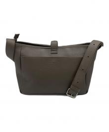 MARGARET HOWELL idea（マーガレット ハウエル アイディア）の古着「ショルダーバッグ」｜ブラウン