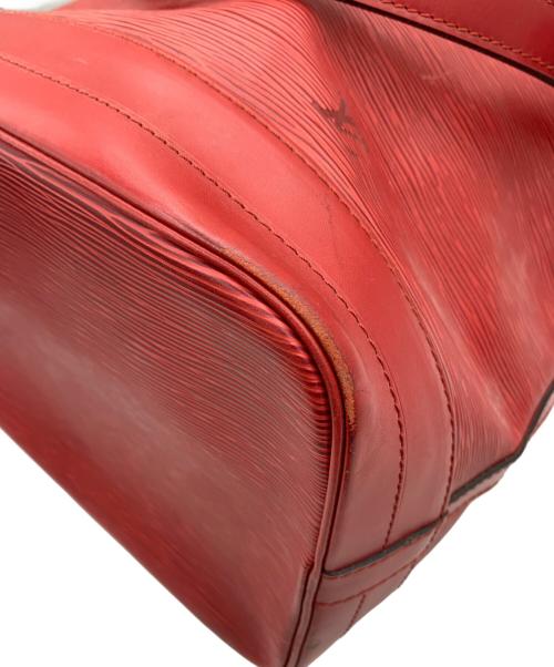 LOUIS VUITTON（ルイ ヴィトン）LOUIS VUITTON (ルイ ヴィトン) ノエショルダーバッグ レッドの古着・服飾アイテム