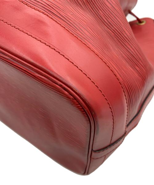 LOUIS VUITTON（ルイ ヴィトン）LOUIS VUITTON (ルイ ヴィトン) ノエショルダーバッグ レッドの古着・服飾アイテム