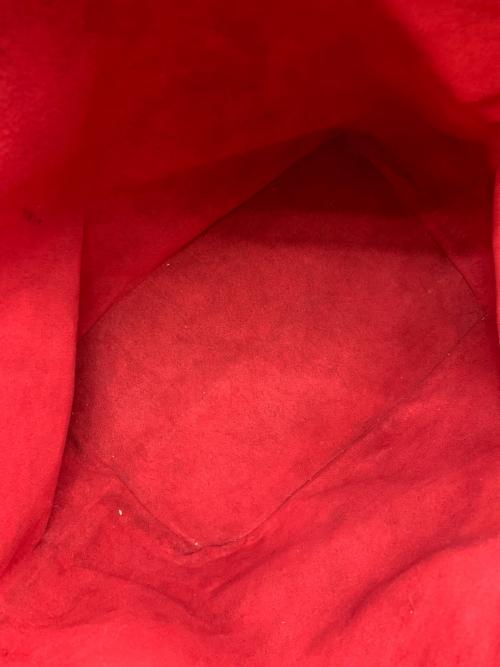 LOUIS VUITTON（ルイ ヴィトン）LOUIS VUITTON (ルイ ヴィトン) ノエショルダーバッグ レッドの古着・服飾アイテム