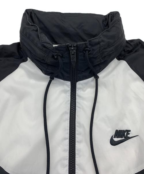 NIKE（ナイキ）NIKE (ナイキ) フーデッドジャケット ホワイト×ブラック サイズ:Lの古着・服飾アイテム