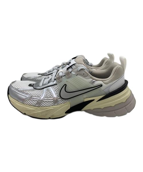NIKE（ナイキ）NIKE (ナイキ) V2K Run Barely Grape グレー サイズ:25.0㎝の古着・服飾アイテム