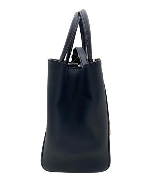 FENDI（フェンディ）FENDI (フェンディ) ハンドバッグ ネイビーの古着・服飾アイテム