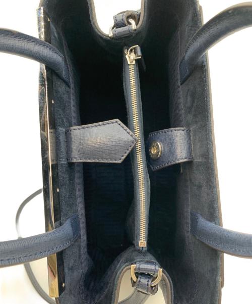 FENDI（フェンディ）FENDI (フェンディ) ハンドバッグ ネイビーの古着・服飾アイテム