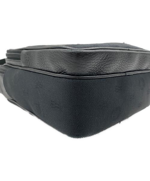 HUNTING WORLD（ハンティングワールド）HUNTING WORLD (ハンティングワールド) ショルダーバッグ ブラックの古着・服飾アイテム