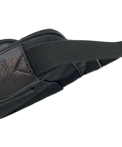 HUNTING WORLD（ハンティングワールド）HUNTING WORLD (ハンティングワールド) ショルダーバッグ ブラックの古着・服飾アイテム