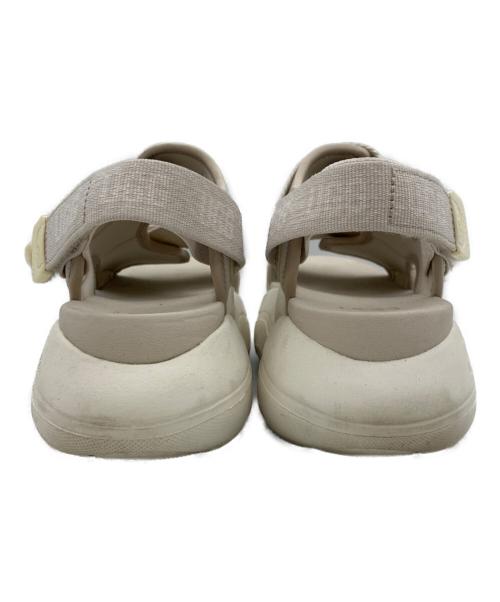 UGG（アグ）UGG (アグ) ストラップサンダル ベージュ サイズ:24.0cmの古着・服飾アイテム