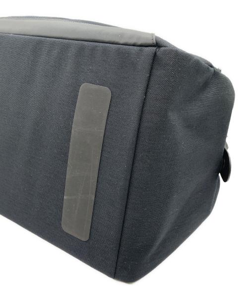 COLE HAAN（コールハーン）COLE HAAN (コールハーン) アウトペース ダッフル ブラックの古着・服飾アイテム