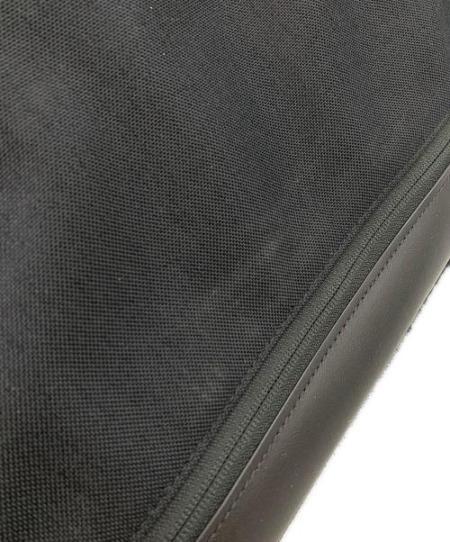 COLE HAAN（コールハーン）COLE HAAN (コールハーン) アウトペース ダッフル ブラックの古着・服飾アイテム