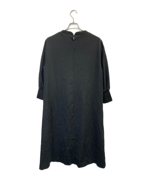 kurashi&trips publishing（クラシアンドトリップス パブリッシング）kurashi&trips publishing (クラシアンドトリップス パブリッシング) 長袖ワンピース ブラック サイズ:Mの古着・服飾アイテム