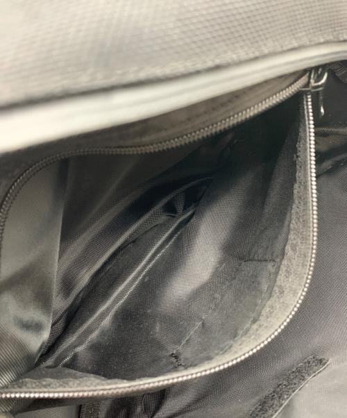 KUSHITANI（クシタニ）KUSHITANI (クシタニ) ヒップバッグ ブラックの古着・服飾アイテム