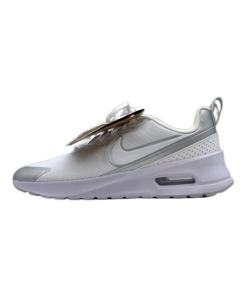 NIKE（ナイキ）NIKE (ナイキ) スニーカー AIR MAX NUAXIS ホワイト サイズ:27.5 未使用品の古着・服飾アイテム