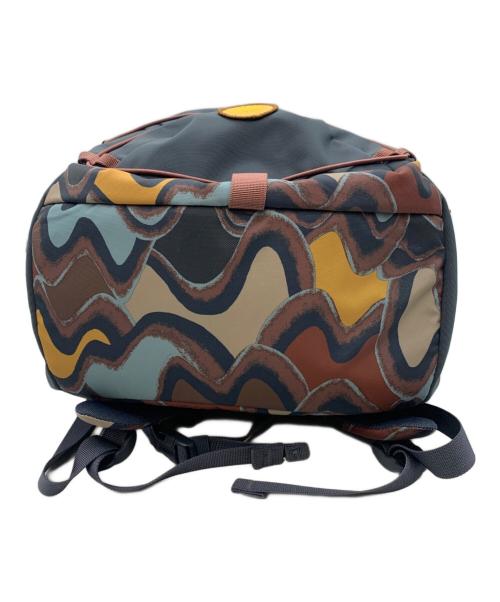 Patagonia（パタゴニア）Patagonia (パタゴニア) デイパック グレーの古着・服飾アイテム