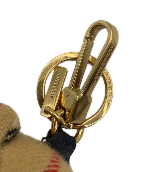 BURBERRY（バーバリー）BURBERRY (バーバリー) チャーム ベージュの古着・服飾アイテム