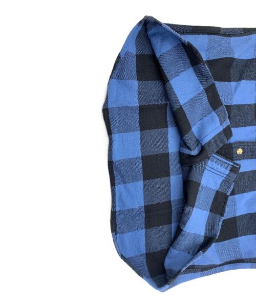 CarHartt（カーハート）CarHartt (カーハート) ヘビーフランネルシャツ ブルー×ブラック サイズ:Mの古着・服飾アイテム