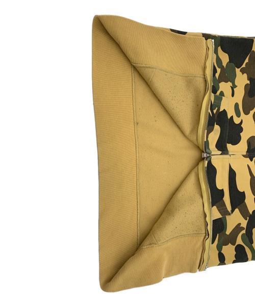 A BATHING APE（アベイシングエイプ）A BATHING APE (アベイシングエイプ) ジップパーカー ベージュ サイズ:Ｍの古着・服飾アイテム