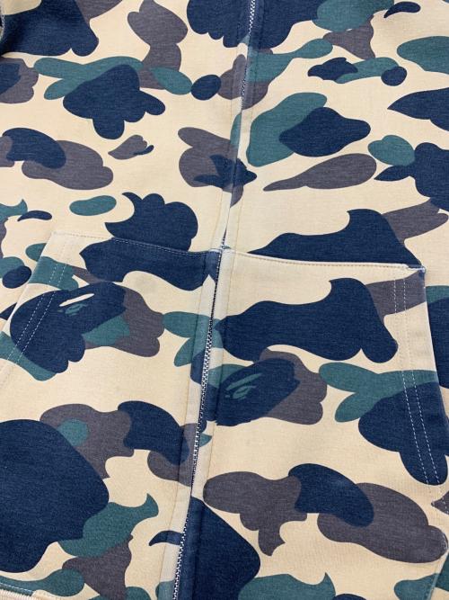 A BATHING APE（アベイシングエイプ）A BATHING APE (アベイシングエイプ) ジップパーカー ベージュ サイズ:Ｍの古着・服飾アイテム