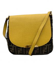 FENDI（フェンディ）の古着「フラップショルダーバッグ」｜イエロー