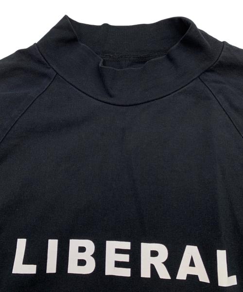 Liberal youth ministry（リベラルユースミニストリー）Liberal youth ministry (リベラルユースミニストリー) ロゴプリントタートルネックTシャツ ブラック サイズ:Sの古着・服飾アイテム