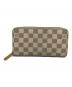 LOUIS VUITTON（ルイ ヴィトン）の古着「ジッピー ウォレット」｜ベージュ