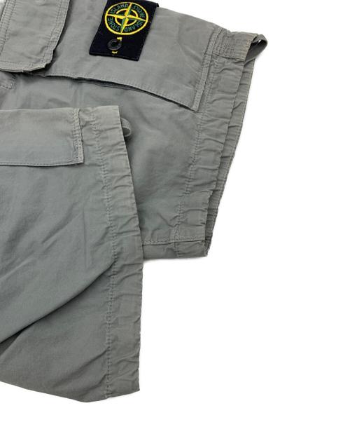 STONE ISLAND（ストーンアイランド）STONE ISLAND (ストーンアイランド) ガーメントダイカーゴショーツ グレー サイズ:W31の古着・服飾アイテム