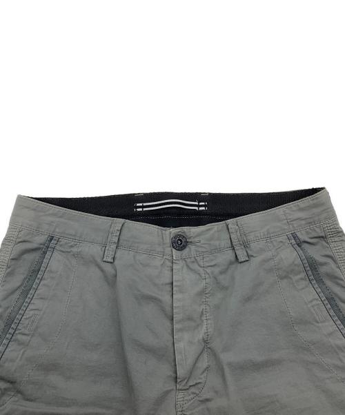 STONE ISLAND（ストーンアイランド）STONE ISLAND (ストーンアイランド) ガーメントダイカーゴショーツ グレー サイズ:W31の古着・服飾アイテム