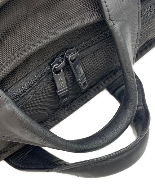 TUMI（トゥミ）TUMI (トゥミ) 2WAYバッグ ブラックの古着・服飾アイテム