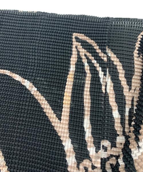 ISSEY MIYAKE me（イッセイ ミヤケ ミー）ISSEY MIYAKE me (イッセイ ミヤケ ミー) 長袖ブラウス ブラック サイズ:記載なしの古着・服飾アイテム