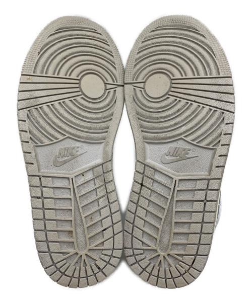 NIKE（ナイキ）NIKE (ナイキ) WMNS AIR JORDAN 1 LOW ホワイト×グレー サイズ:23.5cmの古着・服飾アイテム