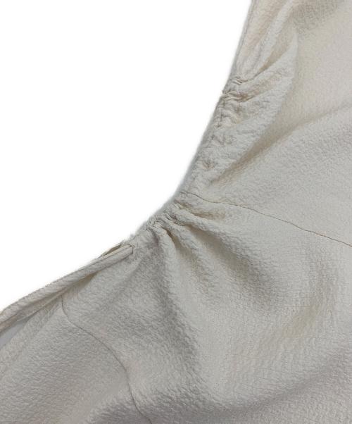 COCODEAL（ココディール）COCODEAL (ココディール)  ギャザードロストジャガードワンピース アイボリー サイズ:2の古着・服飾アイテム