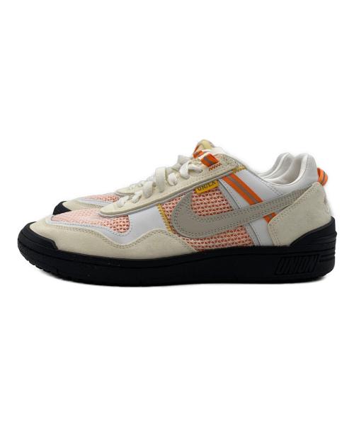 NIKE（ナイキ）NIKE (ナイキ) スニーカー ベージュ×オレンジ サイズ:28.0cmの古着・服飾アイテム