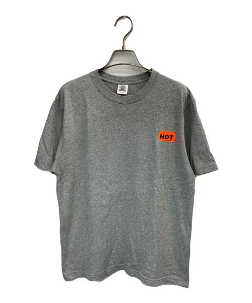 THE BLACK EYE PATCH（ブラックアイパッチ）THE BLACK EYE PATCH (ブラックアイパッチ) 半袖Tシャツ グレー サイズ:Sの古着・服飾アイテム