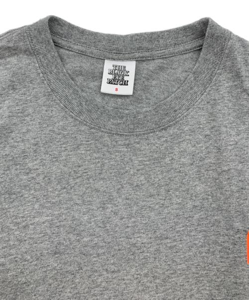 THE BLACK EYE PATCH（ブラックアイパッチ）THE BLACK EYE PATCH (ブラックアイパッチ) 半袖Tシャツ グレー サイズ:Sの古着・服飾アイテム