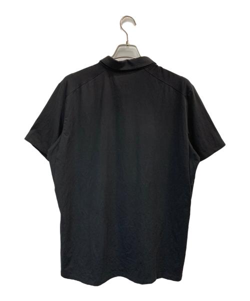 ARC'TERYX（アークテリクス）ARC'TERYX (アークテリクス) ポロシャツ ブラック サイズ:XLの古着・服飾アイテム