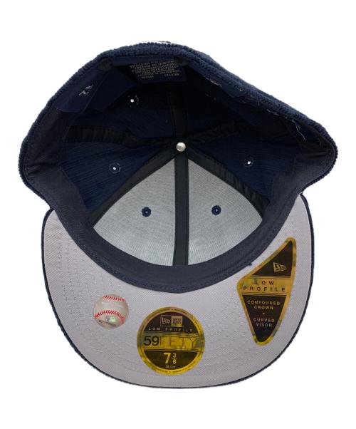 KITH（キス）KITH (キス) New Era (ニューエラ) キャップ ネイビー サイズ:7 3/8（58.7㎝）の古着・服飾アイテム