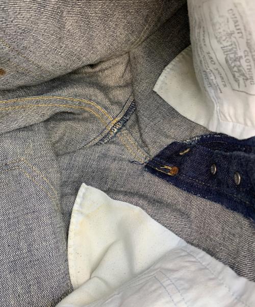 LEVI'S（リーバイス）LEVI'S (リーバイス) デニムパンツ インディゴ サイズ:W27 L34の古着・服飾アイテム