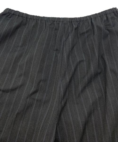 LOEFF（ロエフ）LOEFF (ロエフ) ピンストライプ ワイド イージー パンツ グレー サイズ:1の古着・服飾アイテム