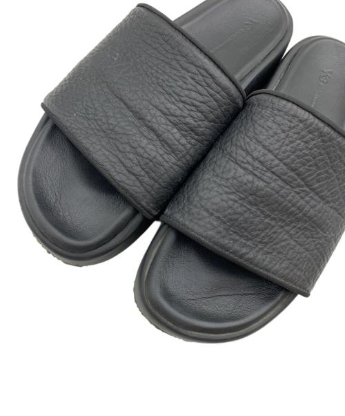 Y-3（ワイスリー）Y-3 (ワイスリー) 厚底スライドサンダル ブラック サイズ:29.5cmの古着・服飾アイテム