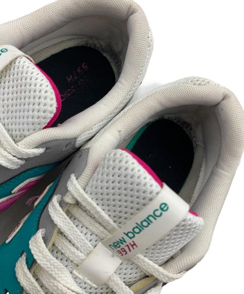 NEW BALANCE（ニューバランス）NEW BALANCE (ニューバランス) CM997 HZH/スニーカー ホワイト×グリーン サイズ:27.0cmの古着・服飾アイテム